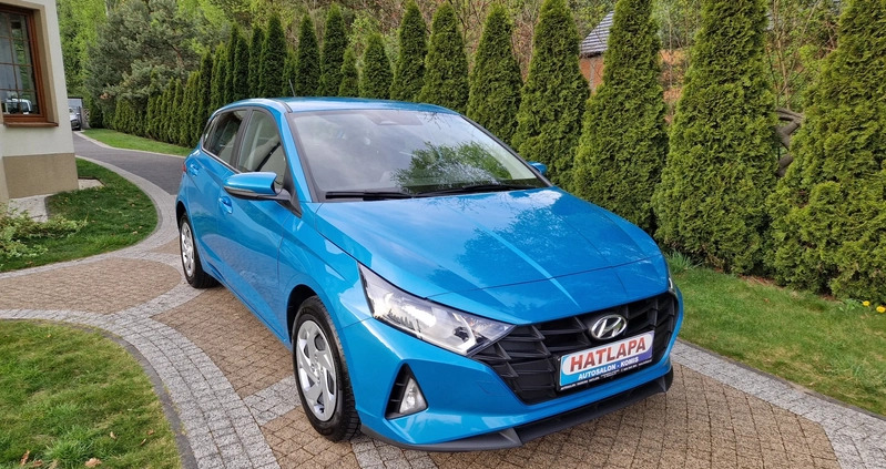 Hyundai i20 cena 61900 przebieg: 44000, rok produkcji 2022 z Żukowo małe 172